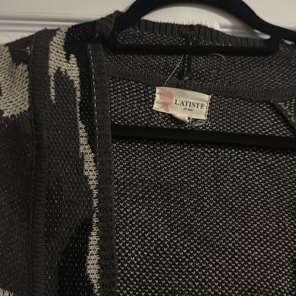 Womens Camo Sweater - Open - Pockets - Long VINTAGE - Worn Once Size Small - Picture 3 of 5